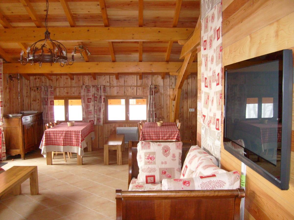 Chalet With Skiing And Horse Riding Nearby Villa Le Ménil Buitenkant foto