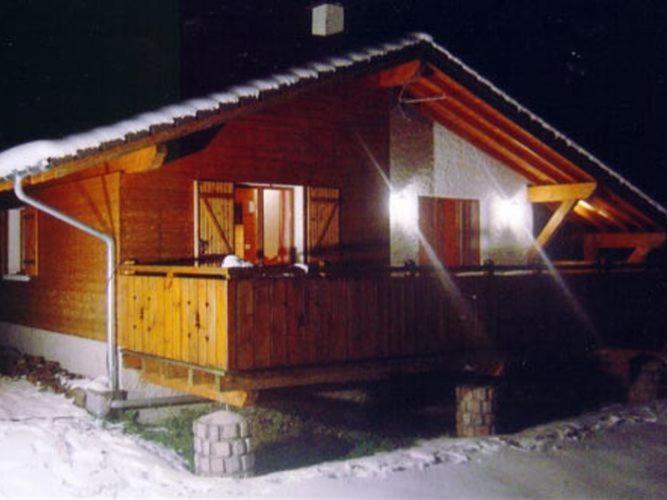 Chalet With Skiing And Horse Riding Nearby Villa Le Ménil Buitenkant foto