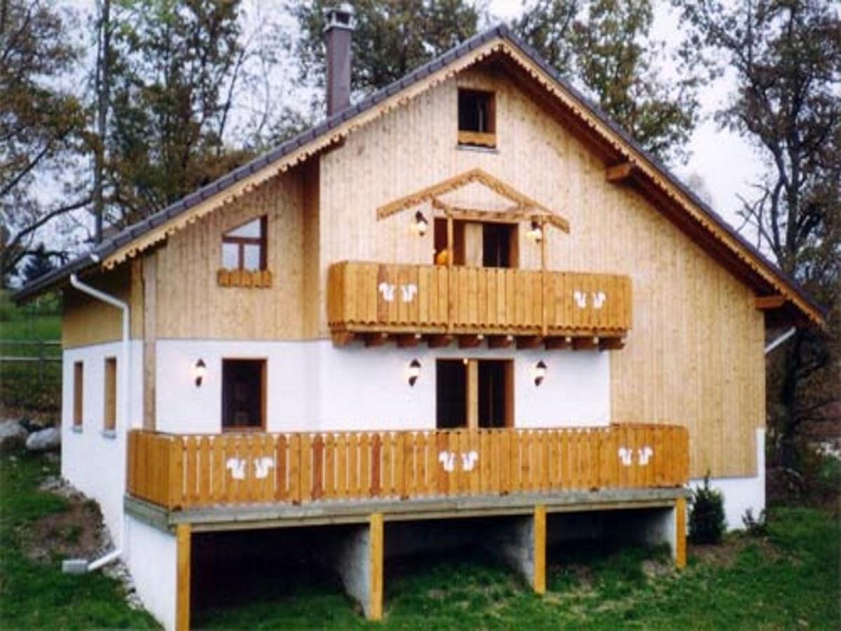 Chalet With Skiing And Horse Riding Nearby Villa Le Ménil Buitenkant foto