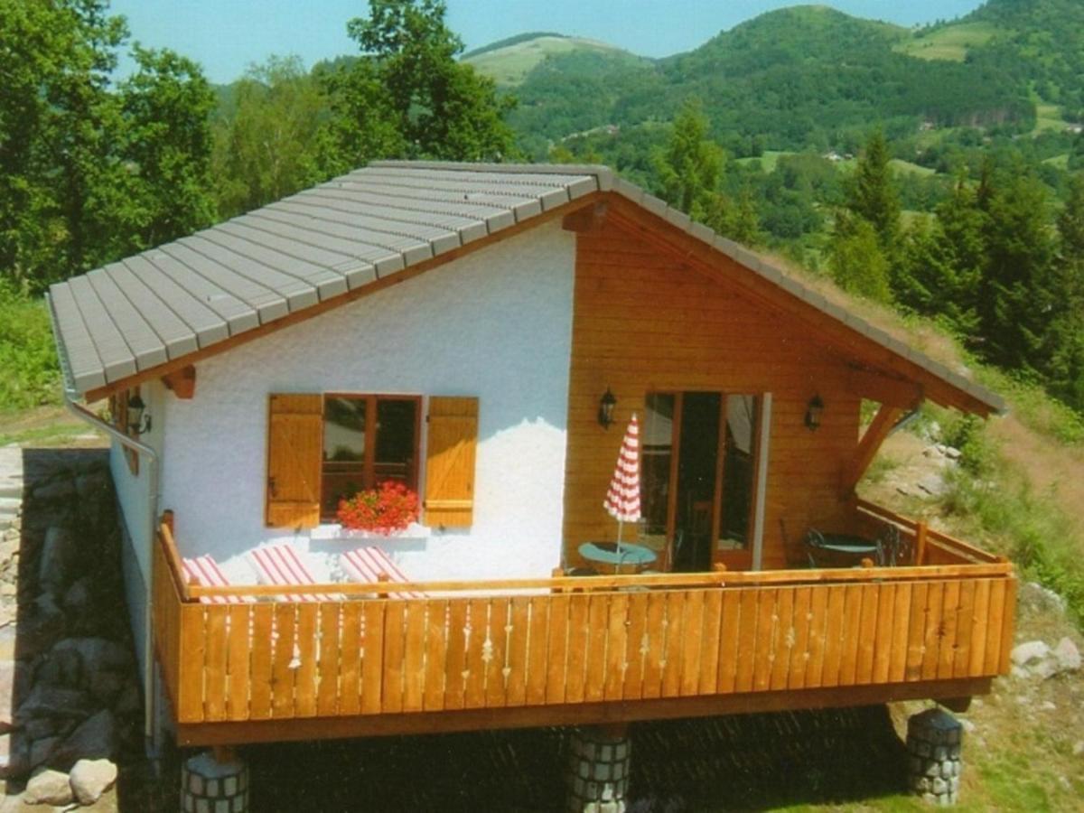 Chalet With Skiing And Horse Riding Nearby Villa Le Ménil Buitenkant foto