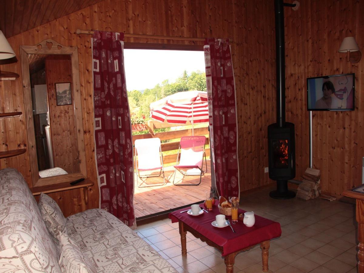 Chalet With Skiing And Horse Riding Nearby Villa Le Ménil Buitenkant foto