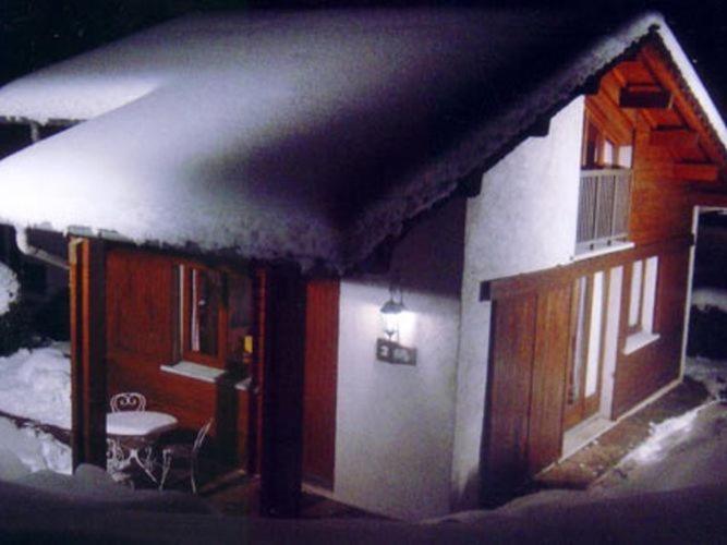 Chalet With Skiing And Horse Riding Nearby Villa Le Ménil Kamer foto